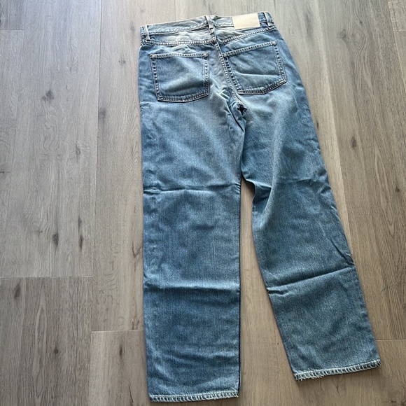 GRLFRND Bella Low Rise Boyfriend Jean - Santa Monica - Picture 6 of 8